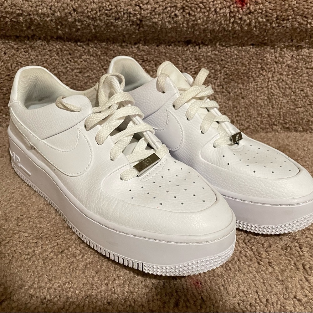 Nike Womens AF-1 Lowtop Shoes